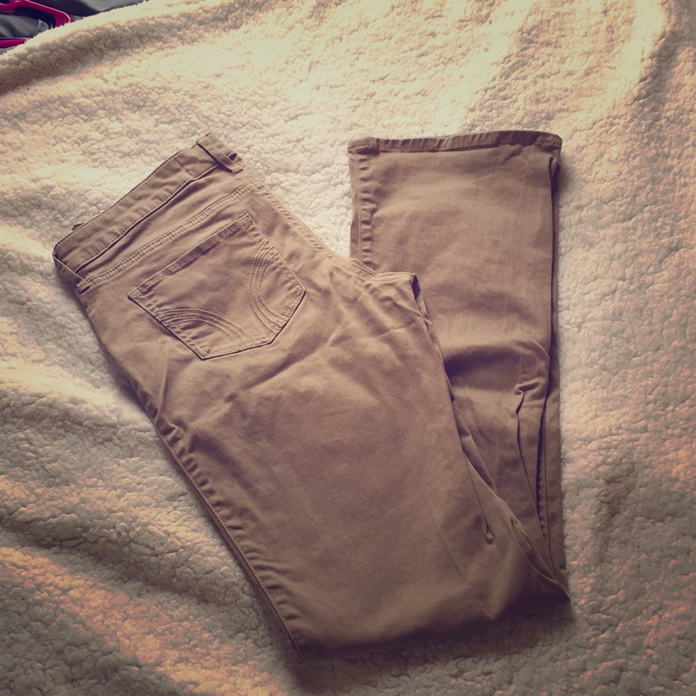 Hollister kakis